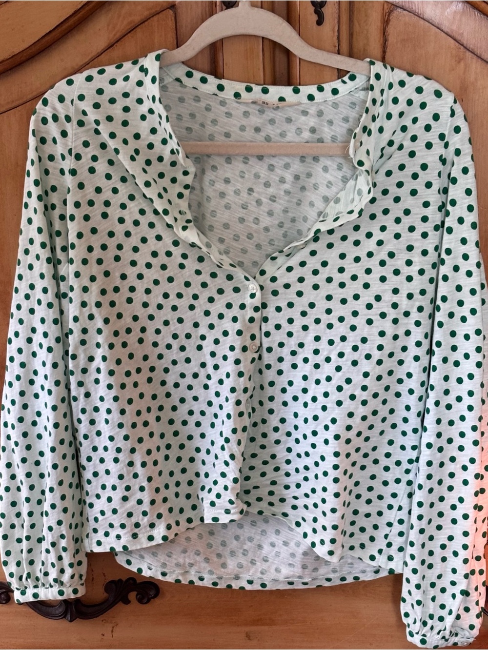 Boden White Button-Front Shirt with Green Polka Dots